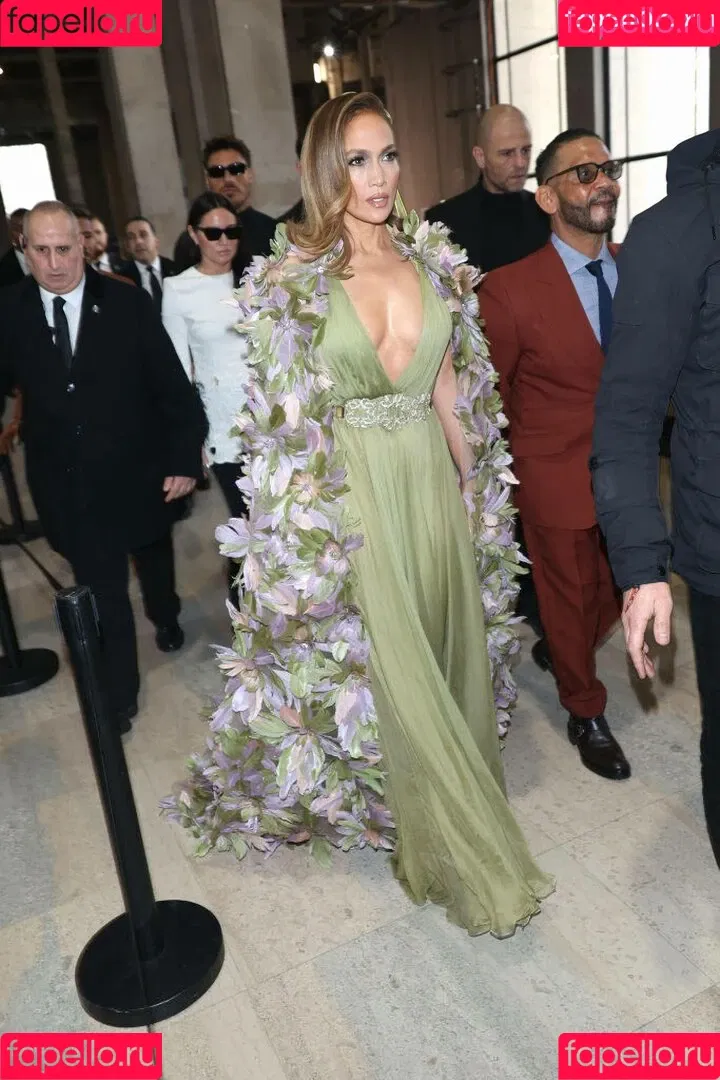 JLo / Jennifer Lopez / jennifer_jlo Onlyfans Photo Gallery 