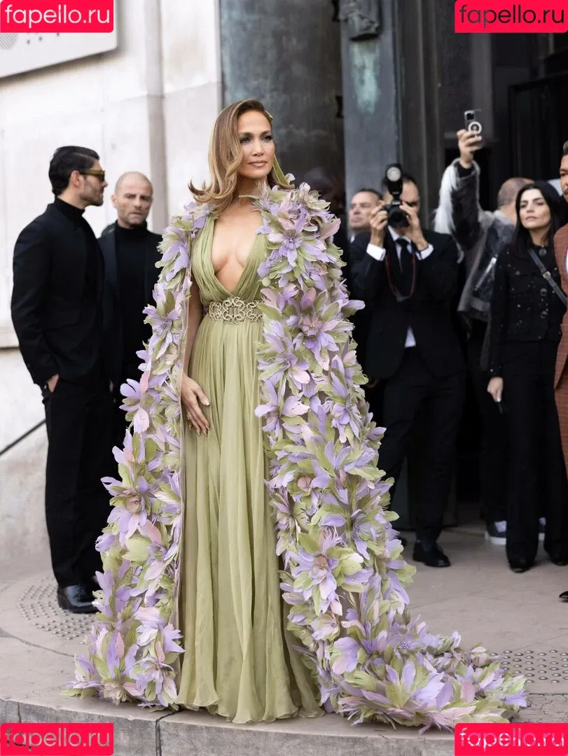 JLo / Jennifer Lopez / jennifer_jlo Onlyfans Photo Gallery 