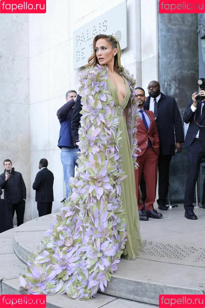 JLo / Jennifer Lopez / jennifer_jlo Onlyfans Photo Gallery 