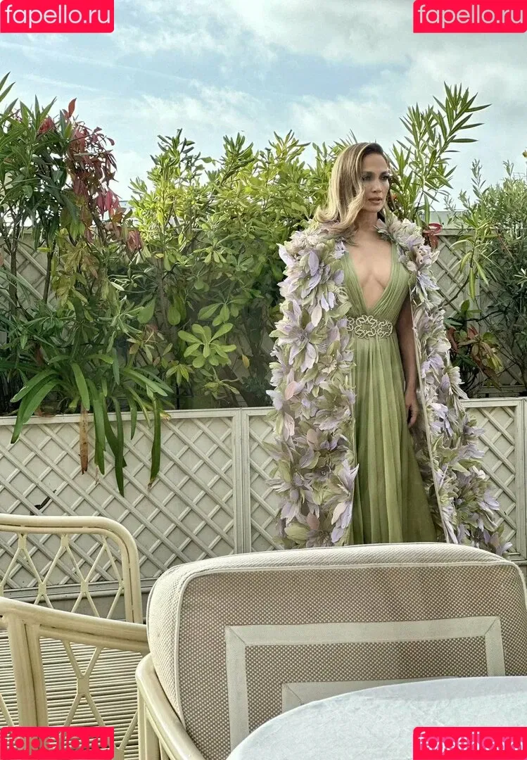JLo / Jennifer Lopez / jennifer_jlo Onlyfans Photo Gallery 