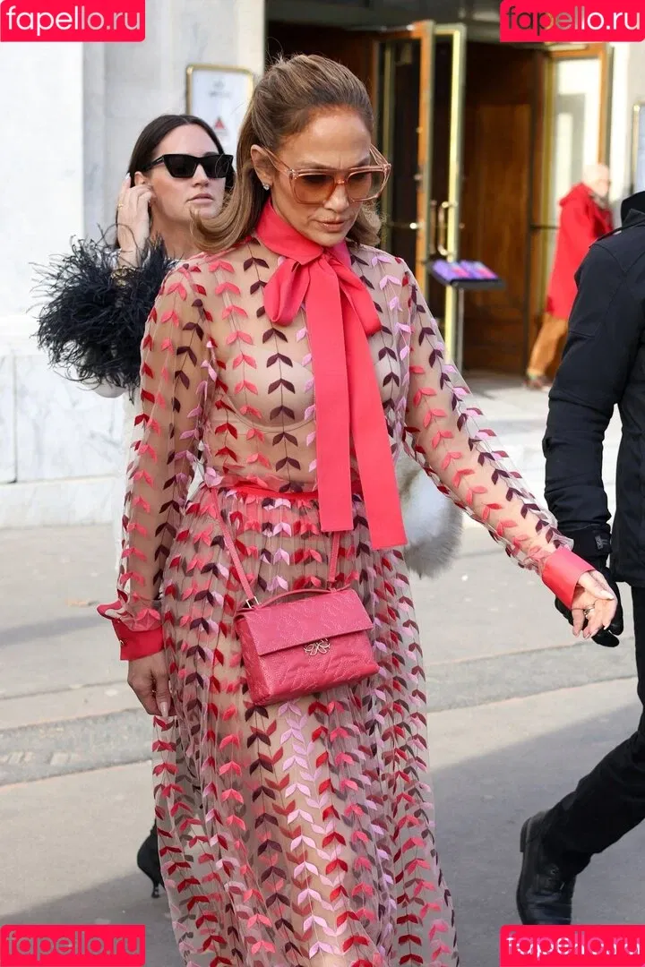 JLo / Jennifer Lopez / jennifer_jlo Onlyfans Photo Gallery 