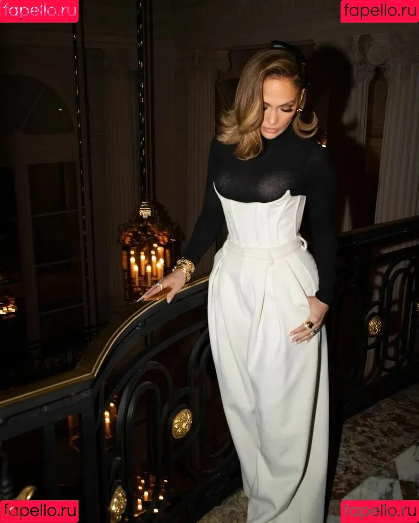 JLo / Jennifer Lopez / jennifer_jlo Onlyfans Photo Gallery 