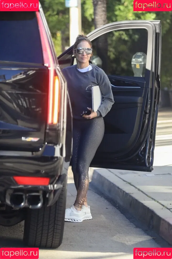 JLo / Jennifer Lopez / jennifer_jlo Onlyfans Photo Gallery 