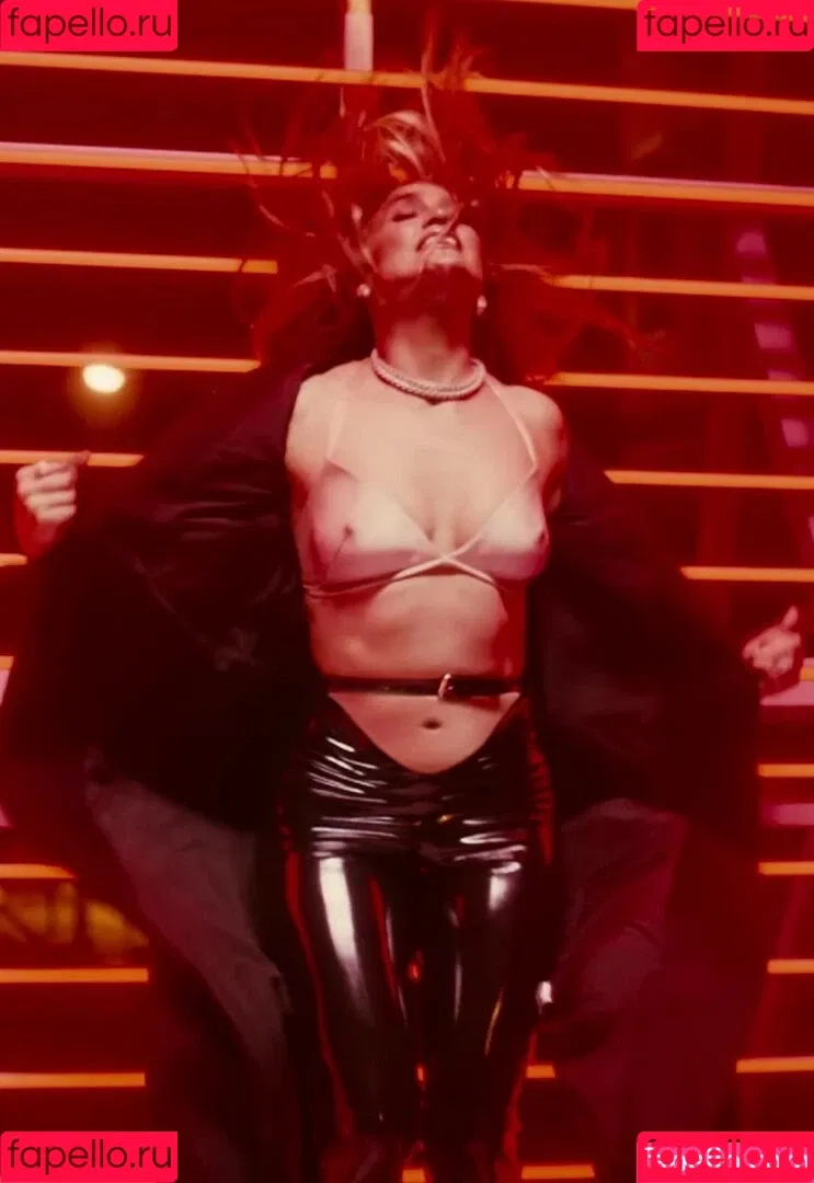 JLo / Jennifer Lopez / jennifer_jlo Onlyfans Photo Gallery 