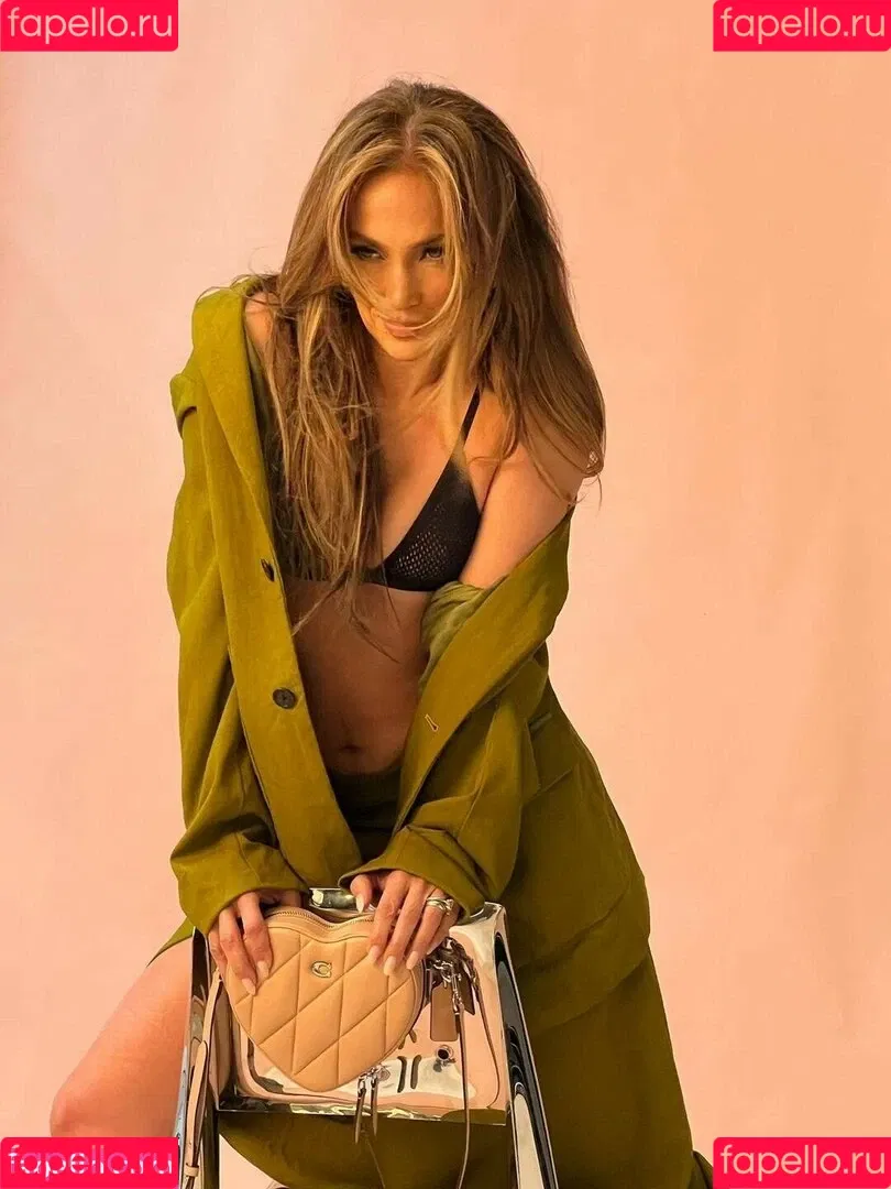 JLo / Jennifer Lopez / jennifer_jlo Onlyfans Photo Gallery 