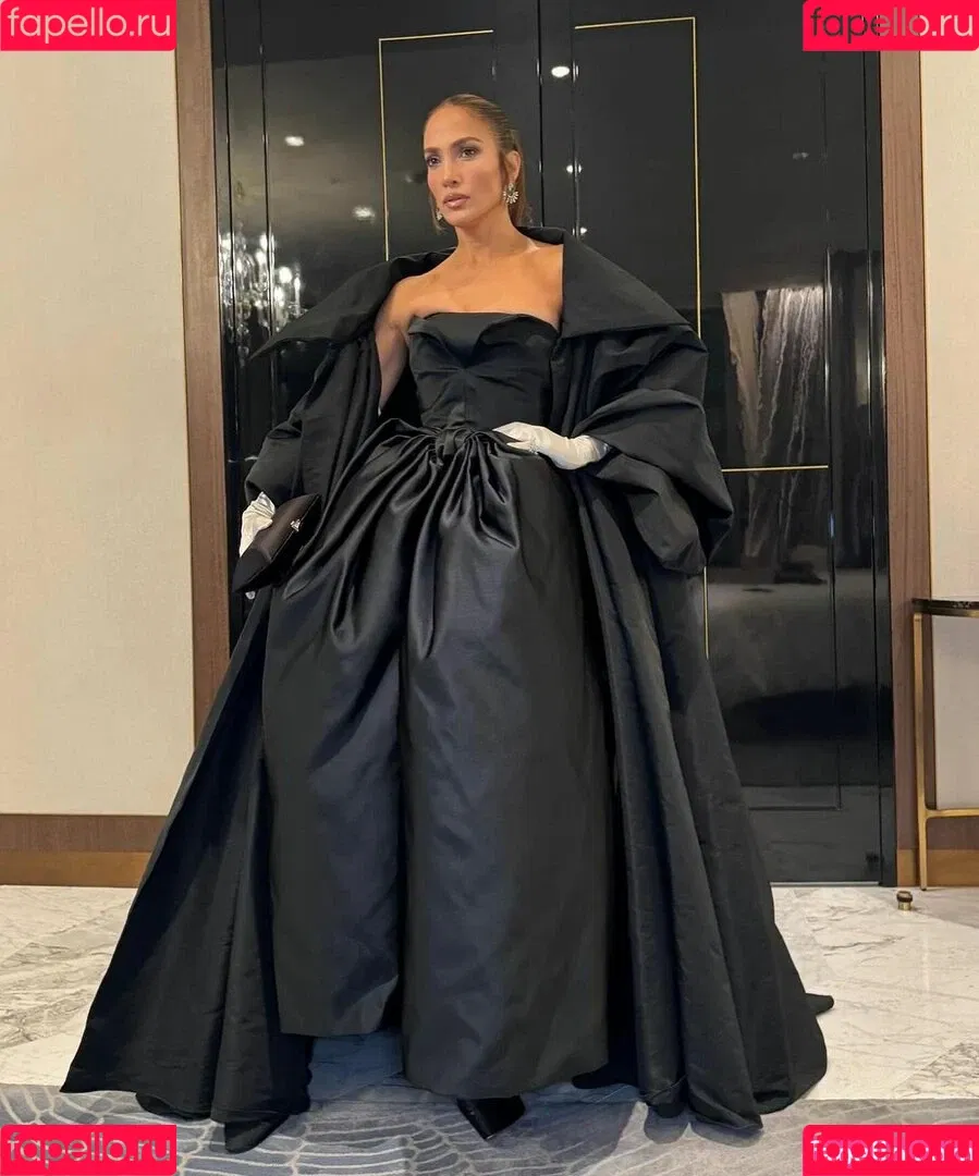 JLo / Jennifer Lopez / jennifer_jlo Onlyfans Photo Gallery 
