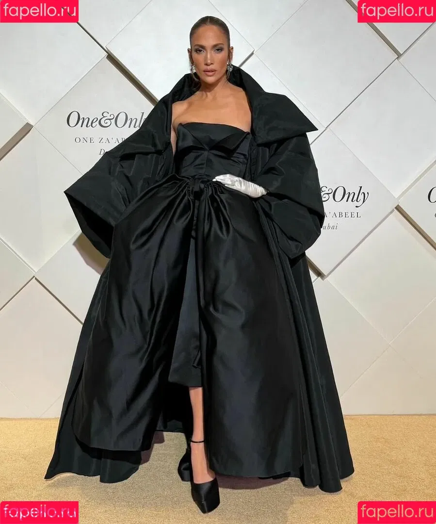 JLo / Jennifer Lopez / jennifer_jlo Onlyfans Photo Gallery 