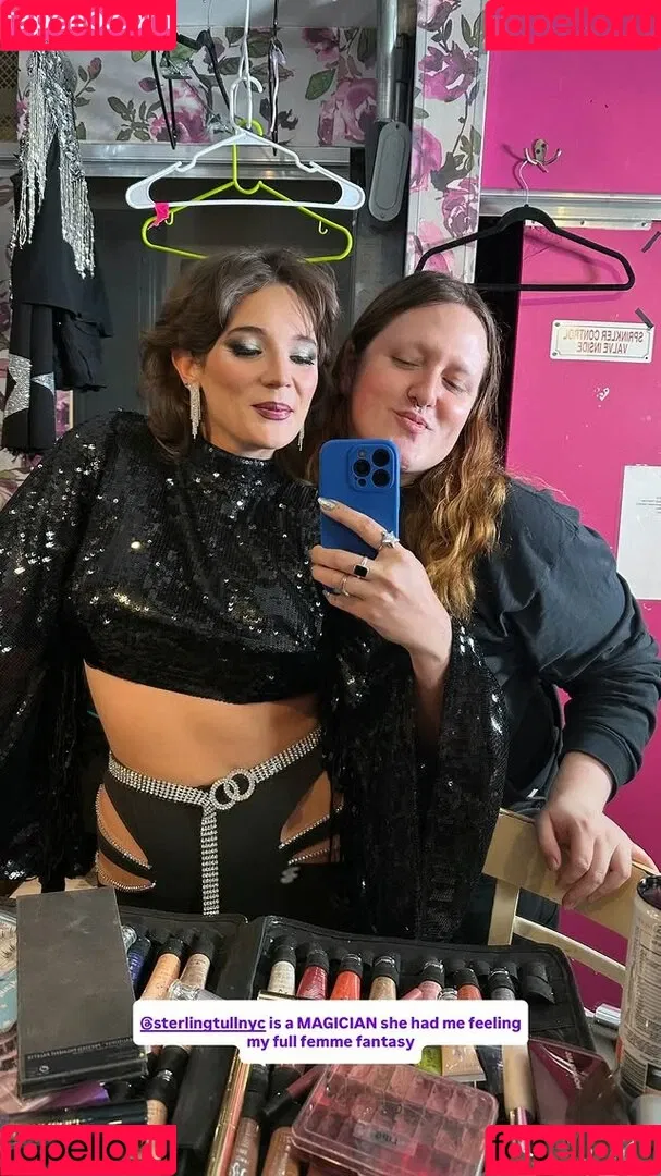 Sammy Rae / Sammy Rae & The Friends / sammyraemusic / sammyyrae Onlyfans Photo Gallery 