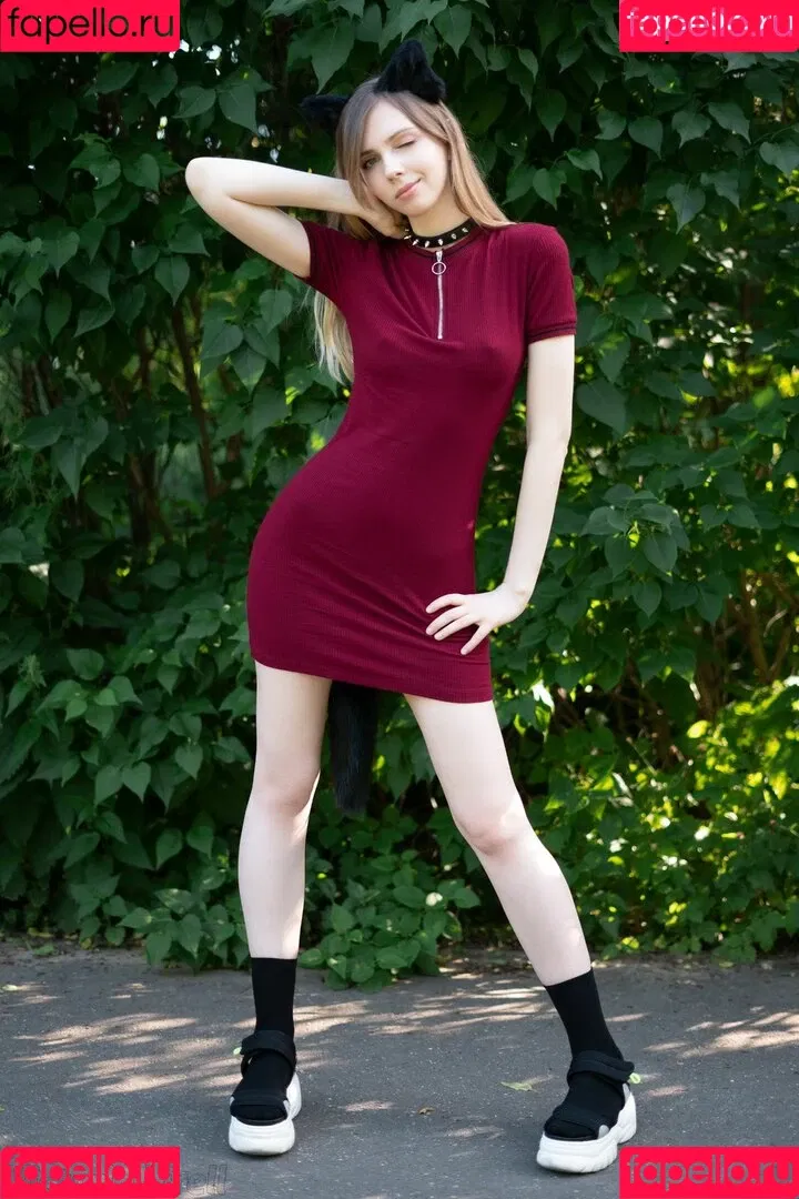 Victoria Lirell / VictoriaLirell / https: Onlyfans Photo Gallery 