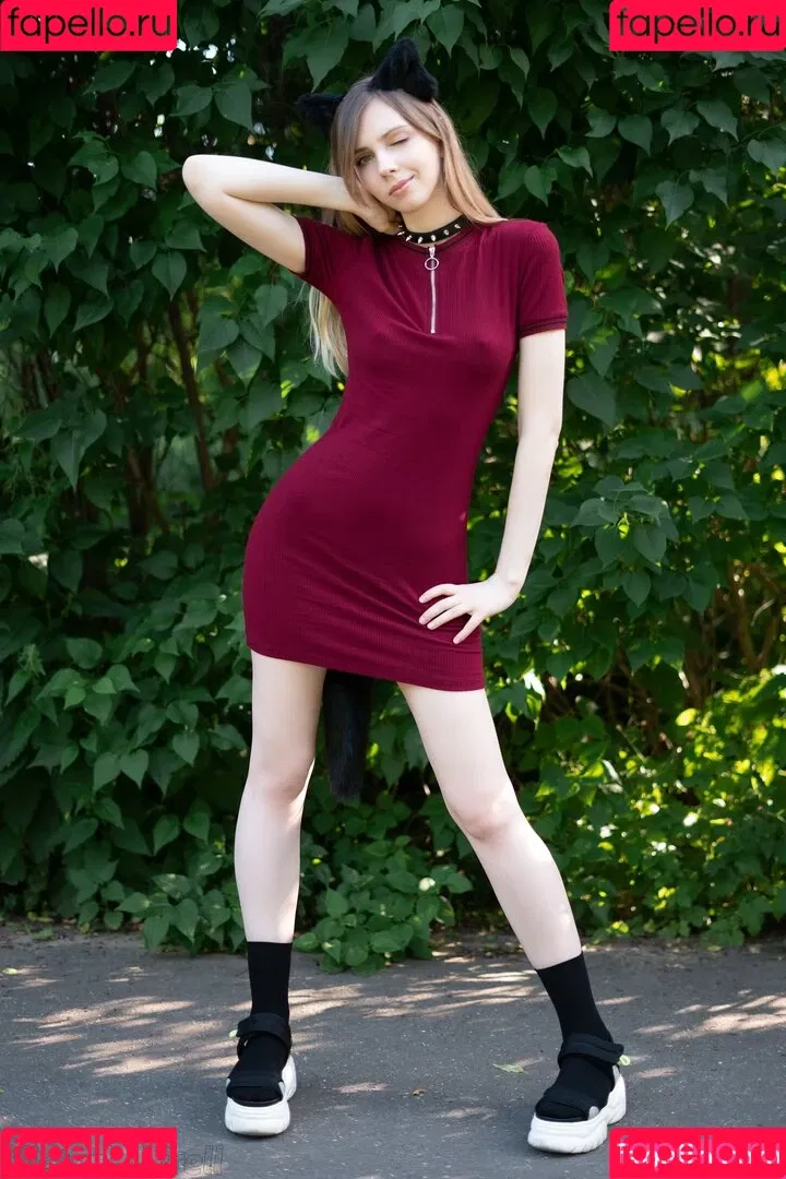 Victoria Lirell / VictoriaLirell / https: Onlyfans Photo Gallery 