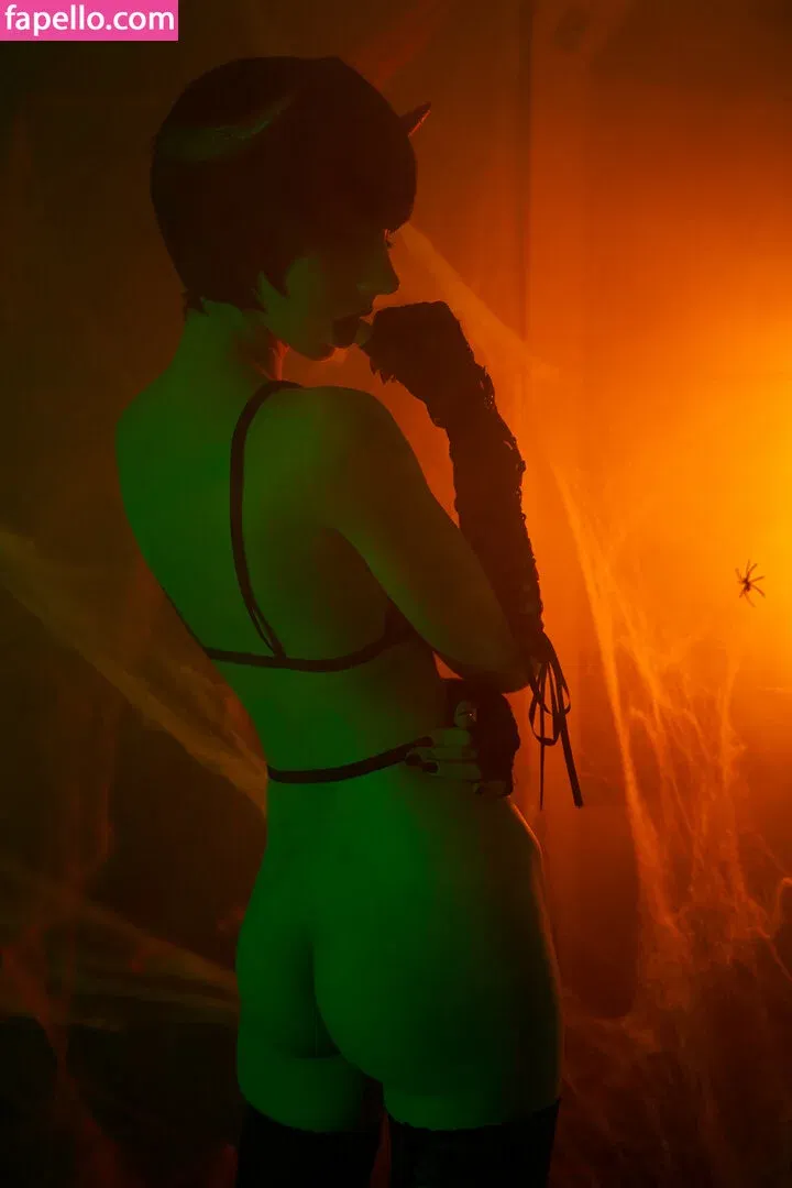 Victoria Lirell / VictoriaLirell / https: Onlyfans Photo Gallery 