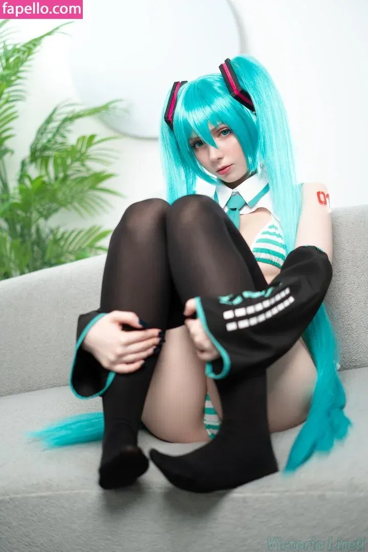 Victoria Lirell / VictoriaLirell / https: Onlyfans Photo Gallery 