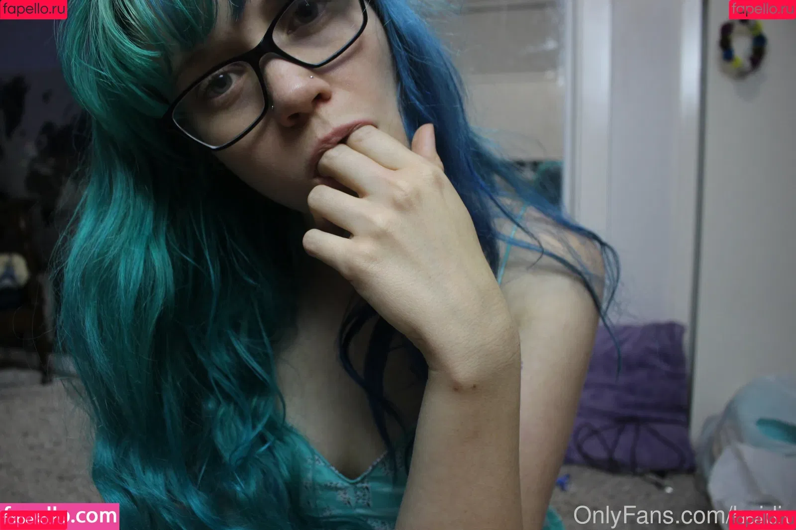 Heidiv / heidivnet / vheidiv Onlyfans Photo Gallery 