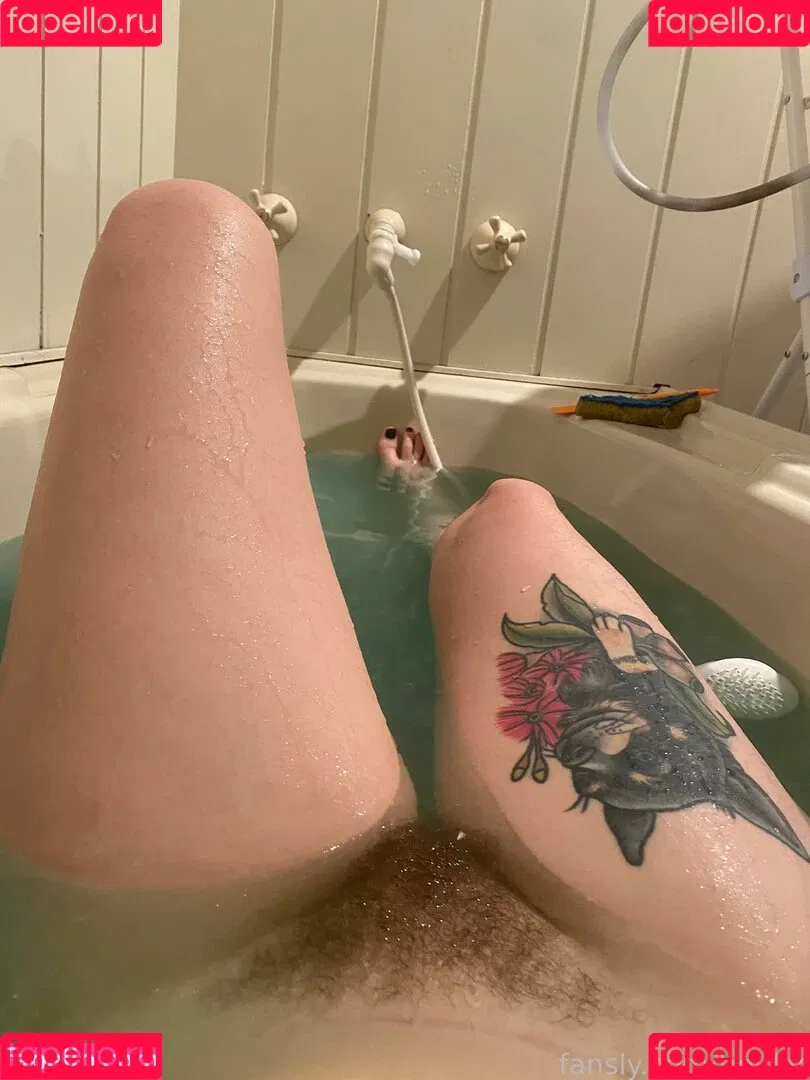 Heidiv / heidivnet / vheidiv Onlyfans Photo Gallery 