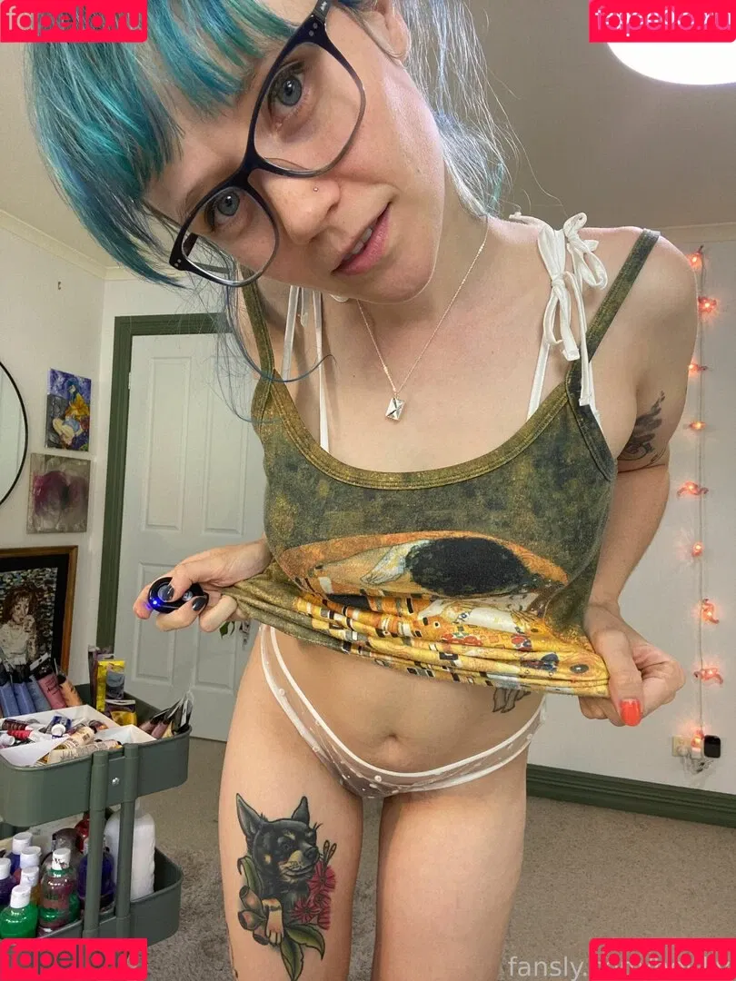 Heidiv / heidivnet / vheidiv Onlyfans Photo Gallery 