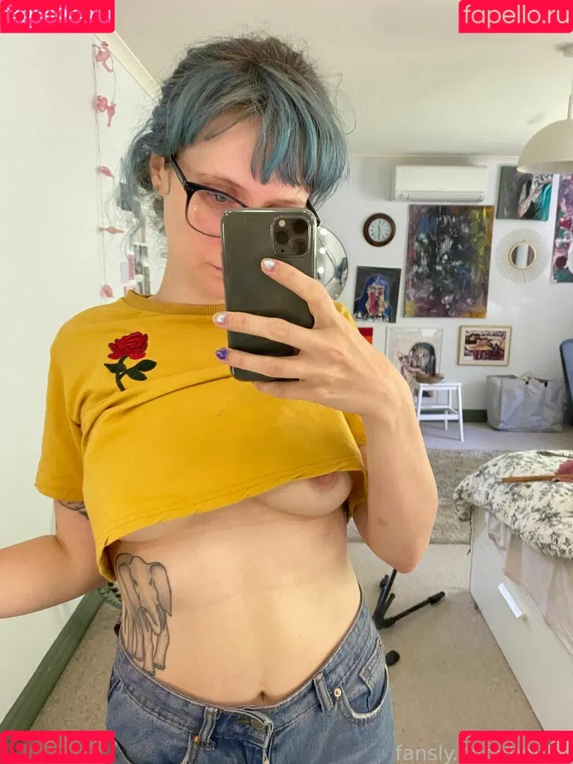 Heidiv / heidivnet / vheidiv Onlyfans Photo Gallery 