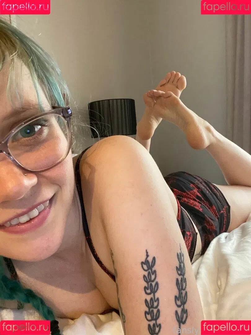 Heidiv / heidivnet / vheidiv Onlyfans Photo Gallery 