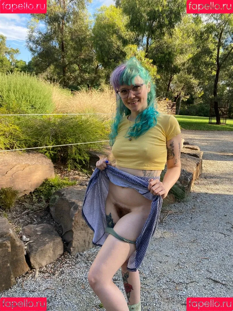 Heidiv / heidivnet / vheidiv Onlyfans Photo Gallery 