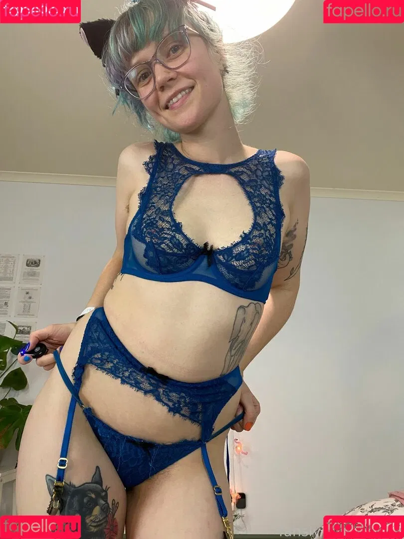 Heidiv / heidivnet / vheidiv Onlyfans Photo Gallery 