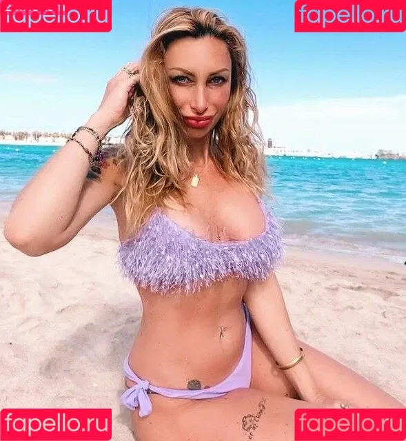 Nathalie / littlenathalie / nathalieemmanuel Onlyfans Photo Gallery 