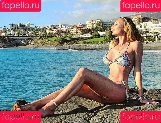 Nathalie / littlenathalie / nathalieemmanuel Onlyfans Photo Gallery 