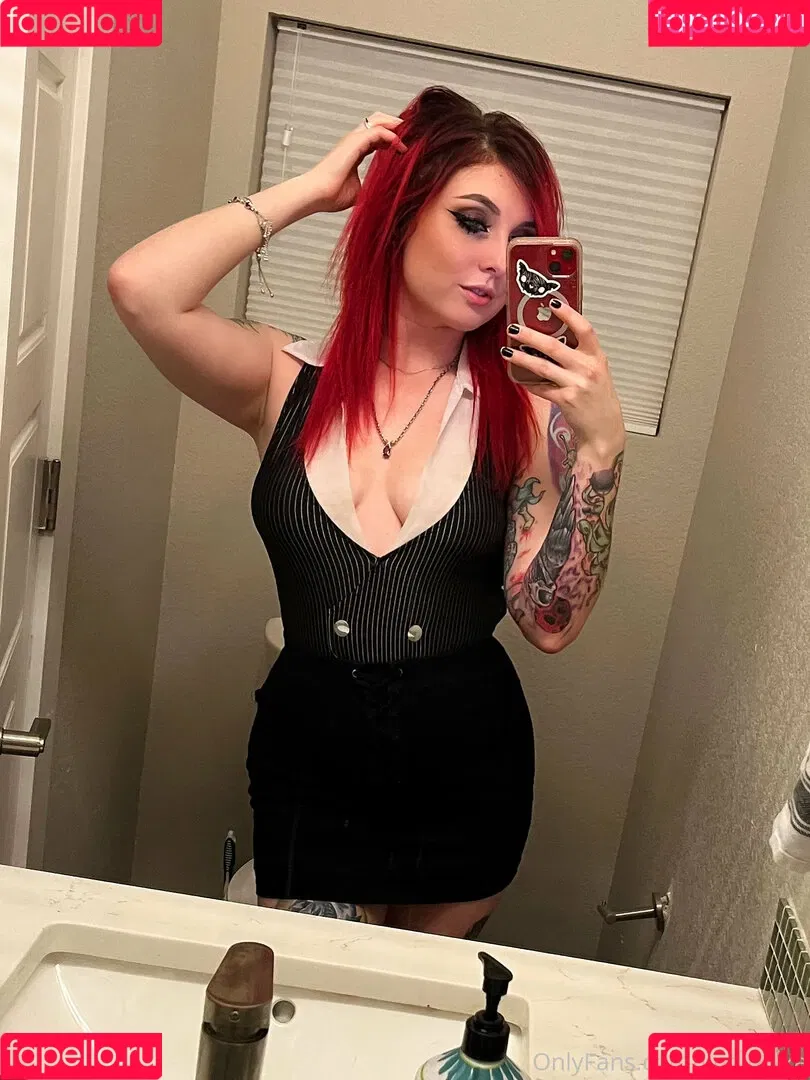BlakeLizzi / Lizzi Blake / LizziBlakeCams Onlyfans Photo Gallery 