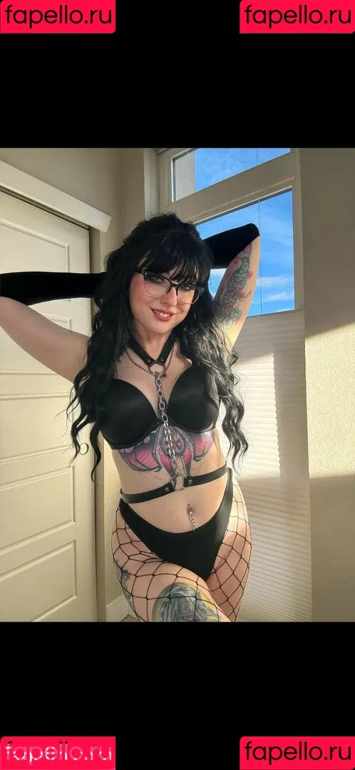 BlakeLizzi / Lizzi Blake / LizziBlakeCams Onlyfans Photo Gallery 