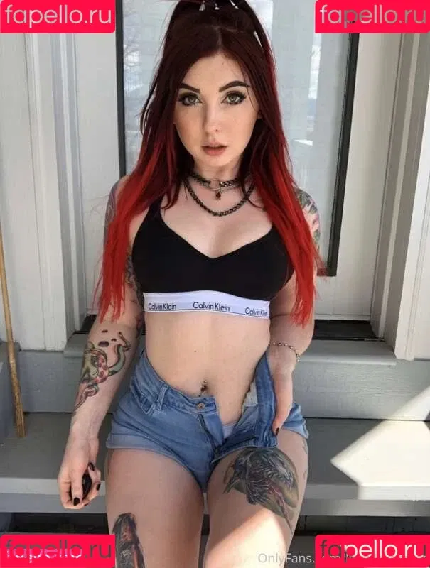 BlakeLizzi / Lizzi Blake / LizziBlakeCams Onlyfans Photo Gallery 