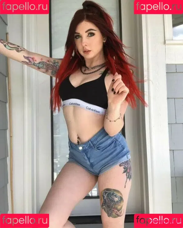 BlakeLizzi / Lizzi Blake / LizziBlakeCams Onlyfans Photo Gallery 