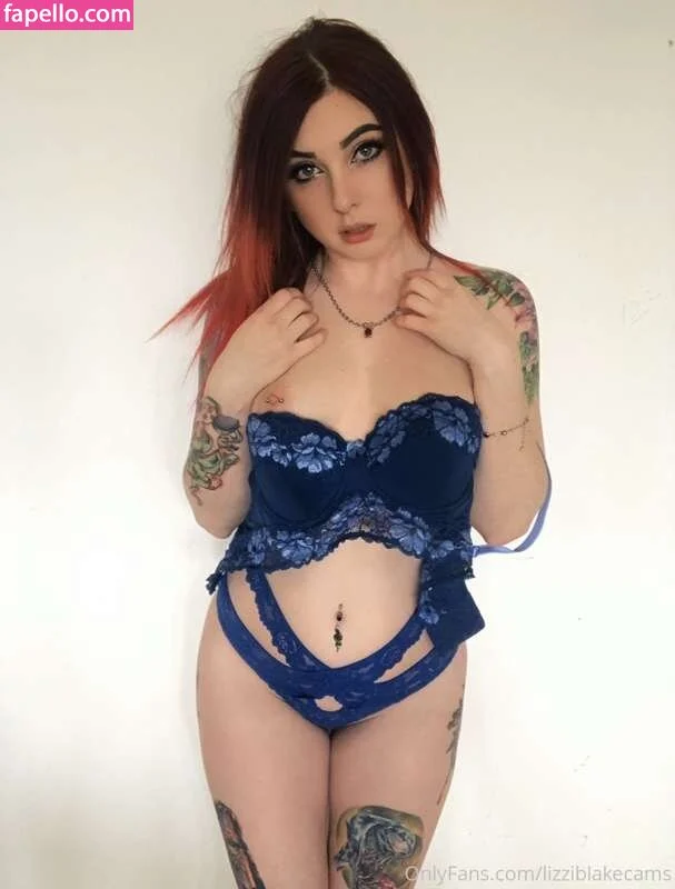 BlakeLizzi / Lizzi Blake / LizziBlakeCams Onlyfans Photo Gallery 