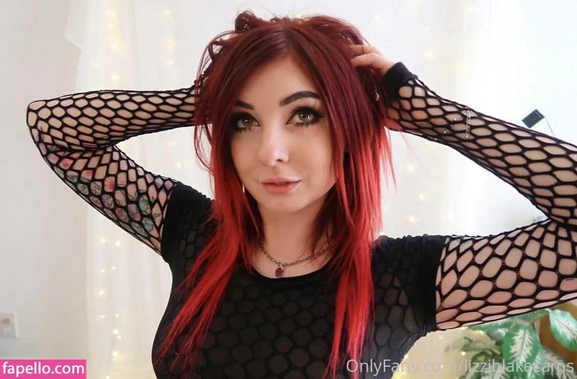 BlakeLizzi / Lizzi Blake / LizziBlakeCams Onlyfans Photo Gallery 