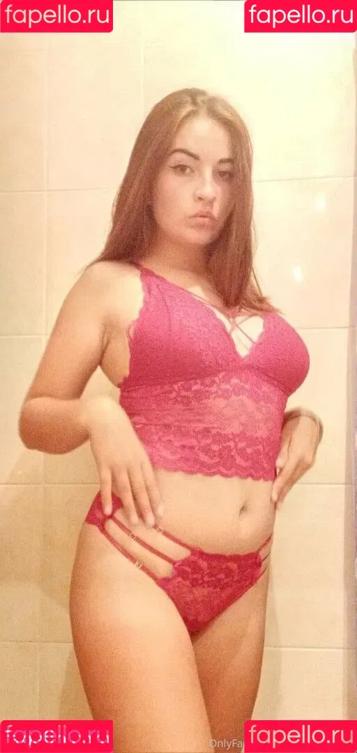 anyabrunette / hisbrunette Onlyfans Photo Gallery 