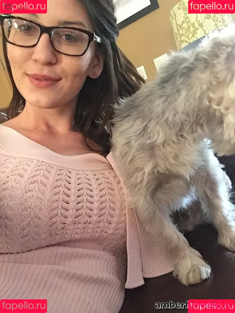 Amber Hahn / ImAmberHahn / amber_._hahn Onlyfans Photo Gallery 