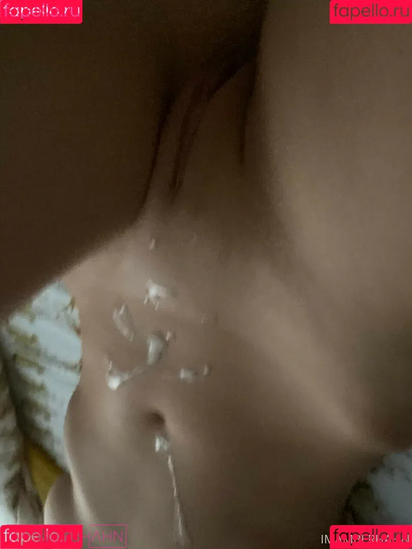 Amber Hahn / ImAmberHahn / amber_._hahn Onlyfans Photo Gallery 