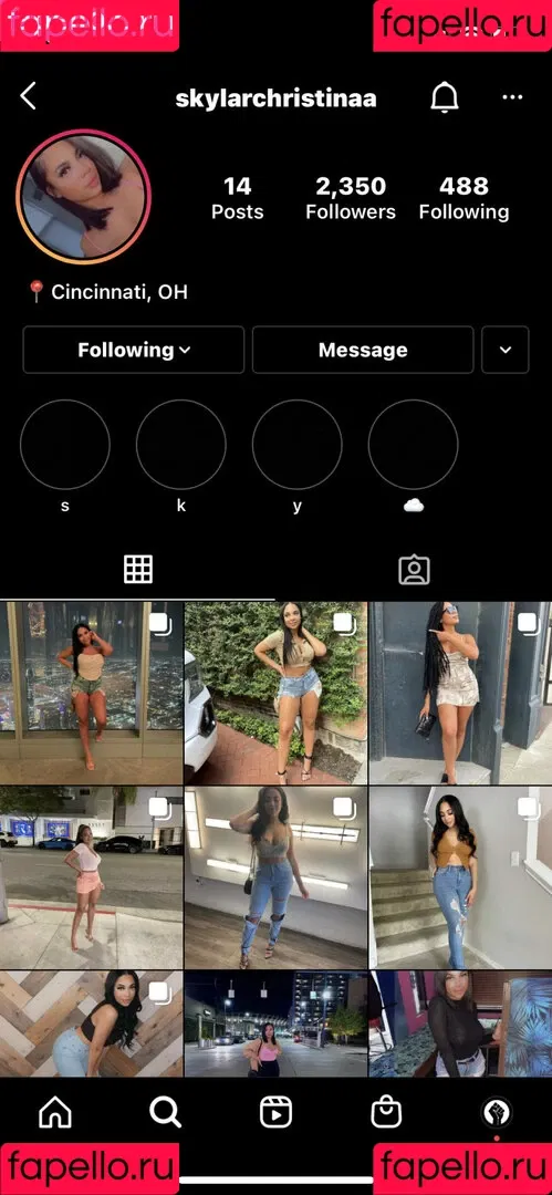 Gabrielle Logan / https: / loganberry_ / thebigtitwitch Onlyfans Photo Gallery 