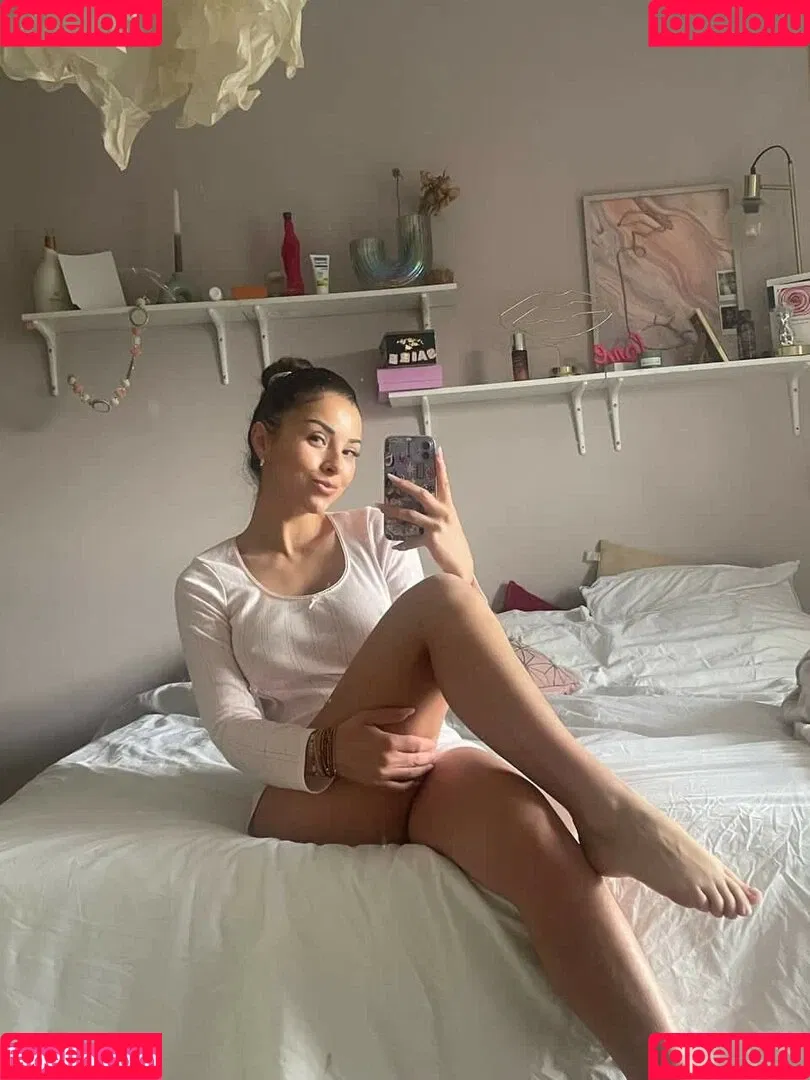 julia.amareno / juliaamareno Onlyfans Photo Gallery 