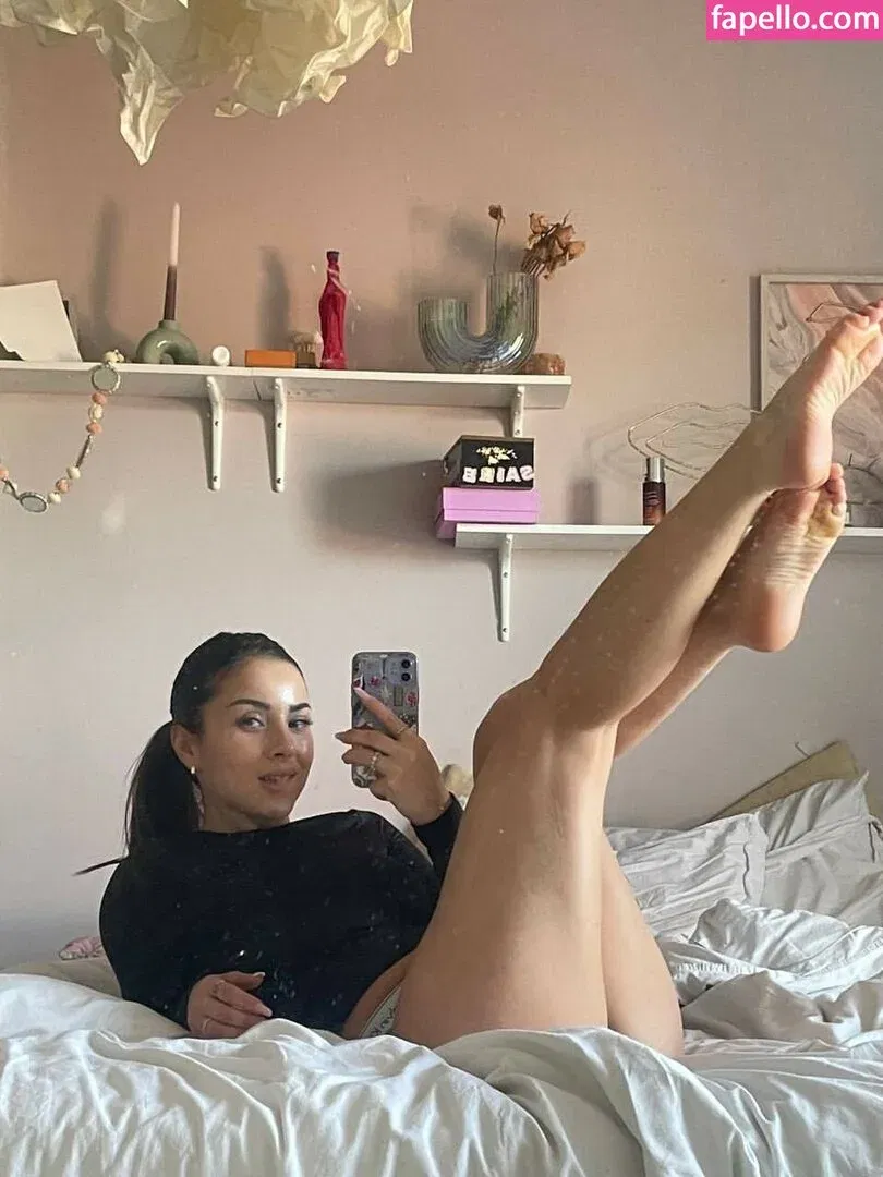 julia.amareno / juliaamareno Onlyfans Photo Gallery 