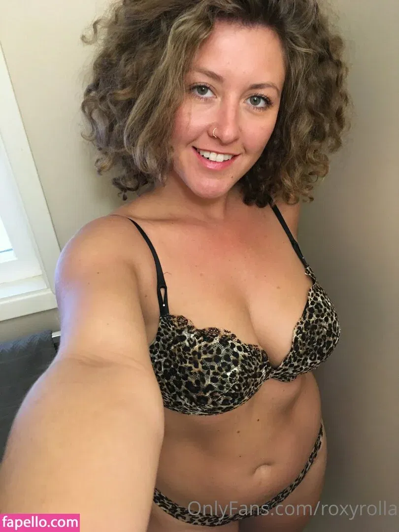 roxyrolla / viiciousdeelicious Onlyfans Photo Gallery 