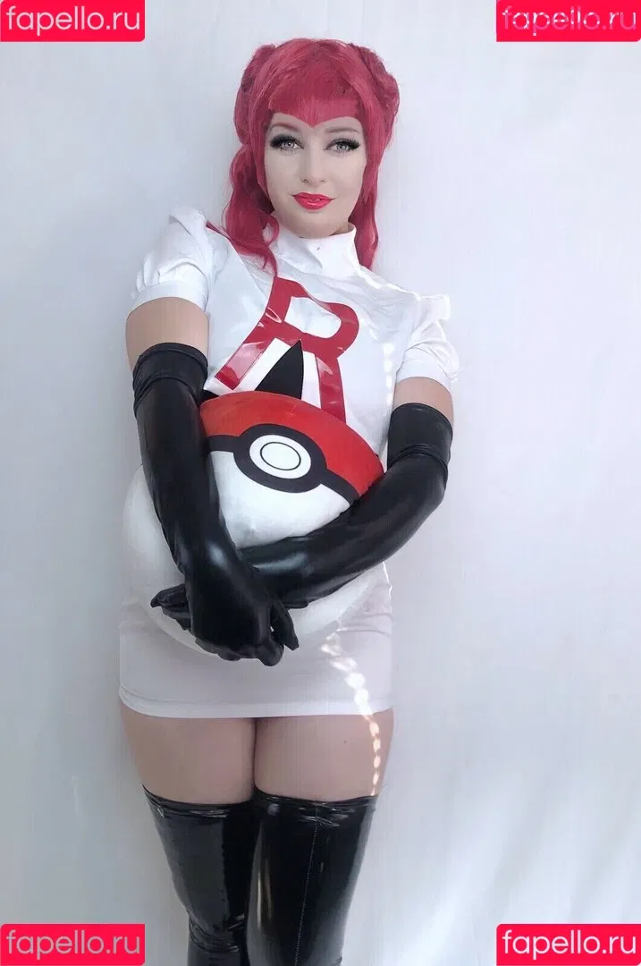 LisaLouPatreon / LisaLouWho / lisalouwhoxoxo Onlyfans Photo Gallery 