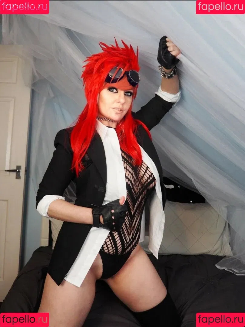 LisaLouPatreon / LisaLouWho / lisalouwhoxoxo Onlyfans Photo Gallery 