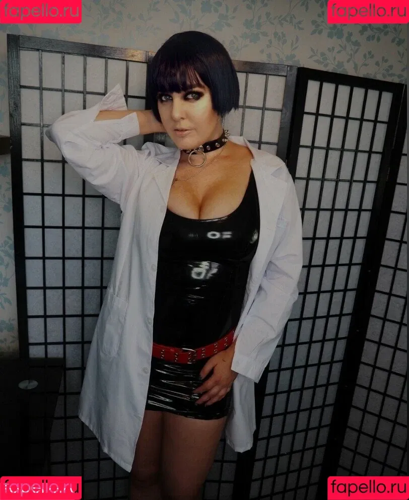 LisaLouPatreon / LisaLouWho / lisalouwhoxoxo Onlyfans Photo Gallery 