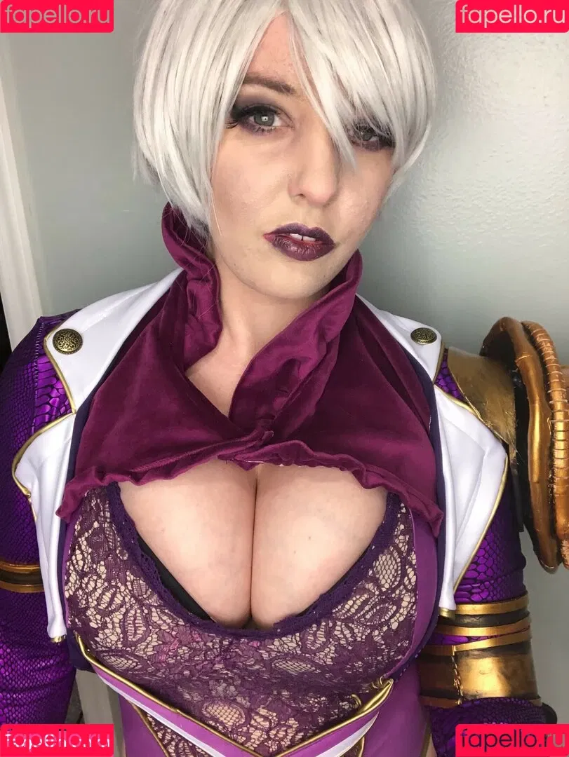 LisaLouPatreon / LisaLouWho / lisalouwhoxoxo Onlyfans Photo Gallery 