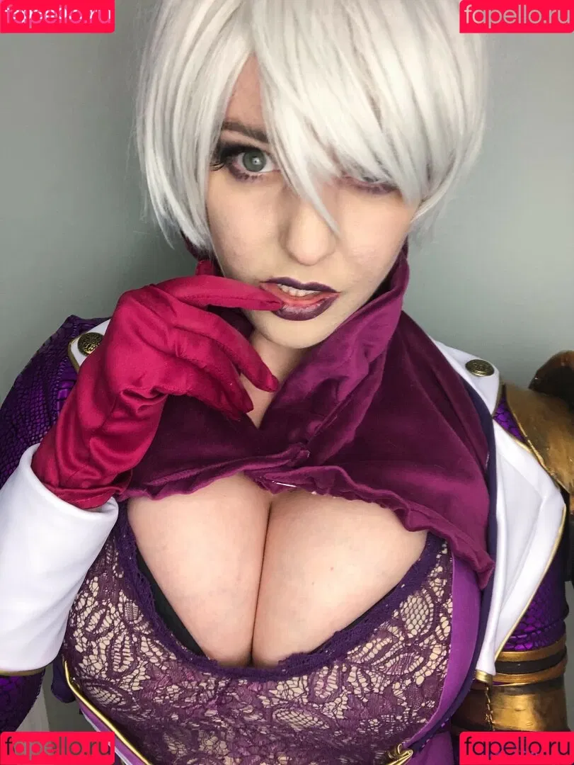 LisaLouPatreon / LisaLouWho / lisalouwhoxoxo Onlyfans Photo Gallery 
