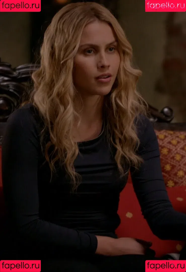 Claire Holt / claireholt Onlyfans Photo Gallery 