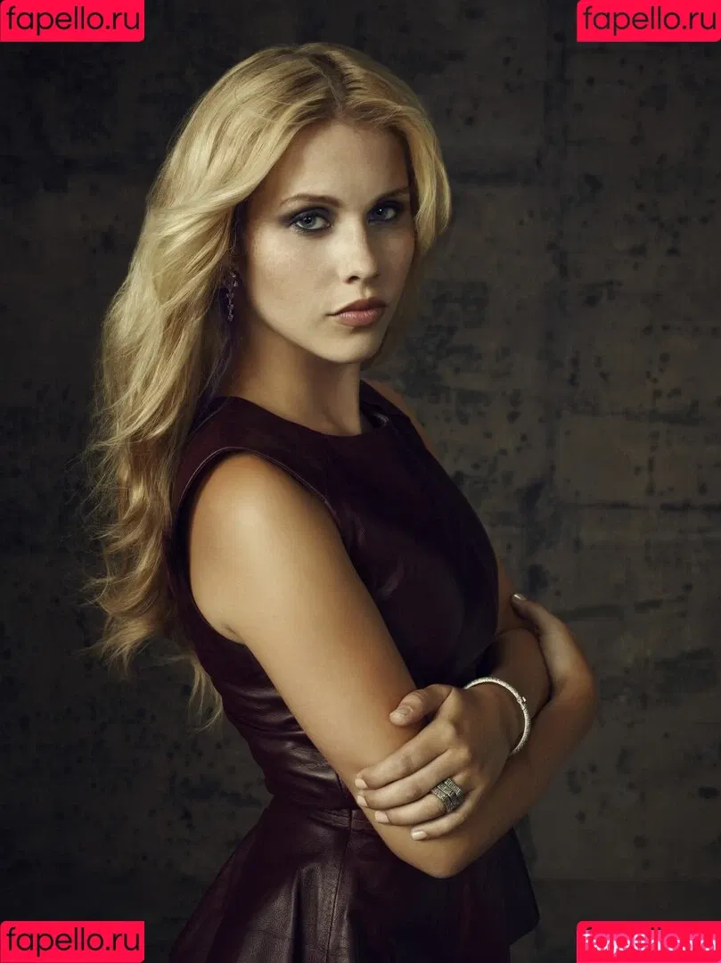 Claire Holt / claireholt Onlyfans Photo Gallery 