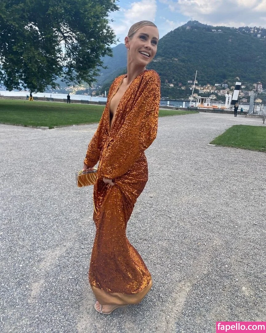 Claire Holt / claireholt Onlyfans Photo Gallery 