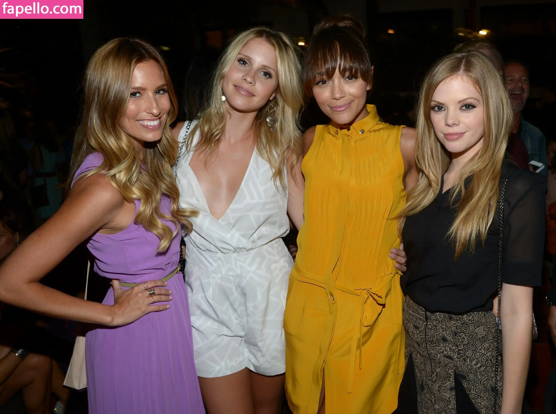 Claire Holt / claireholt Onlyfans Photo Gallery 