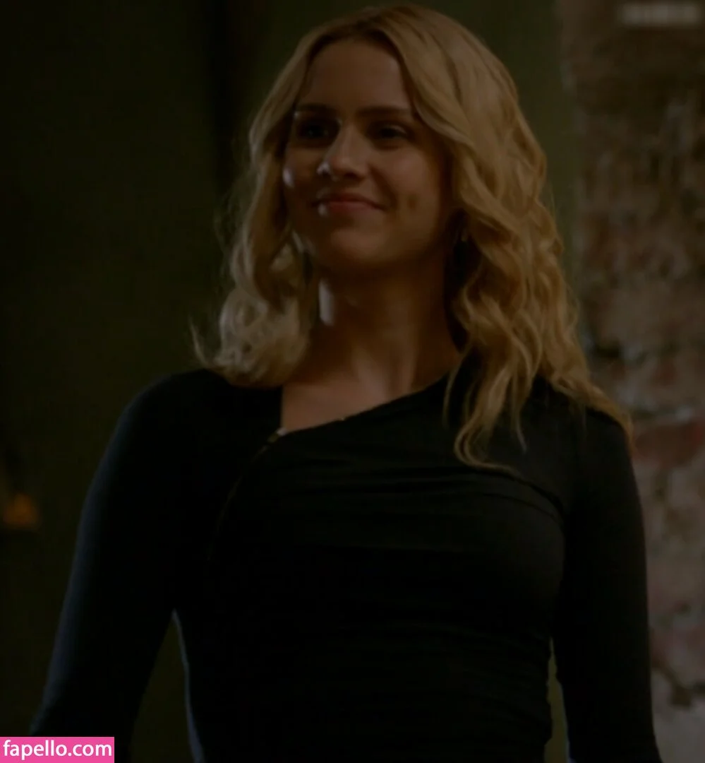 Claire Holt / claireholt Onlyfans Photo Gallery 