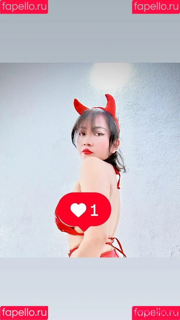 Viryd / Viryd in the mirror / Virydinthemirror Onlyfans Photo Gallery 