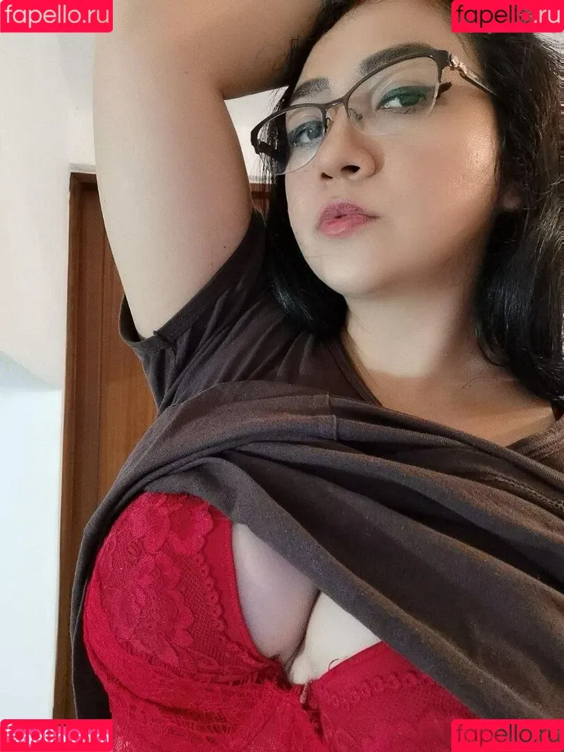 Viryd / Viryd in the mirror / Virydinthemirror Onlyfans Photo Gallery 